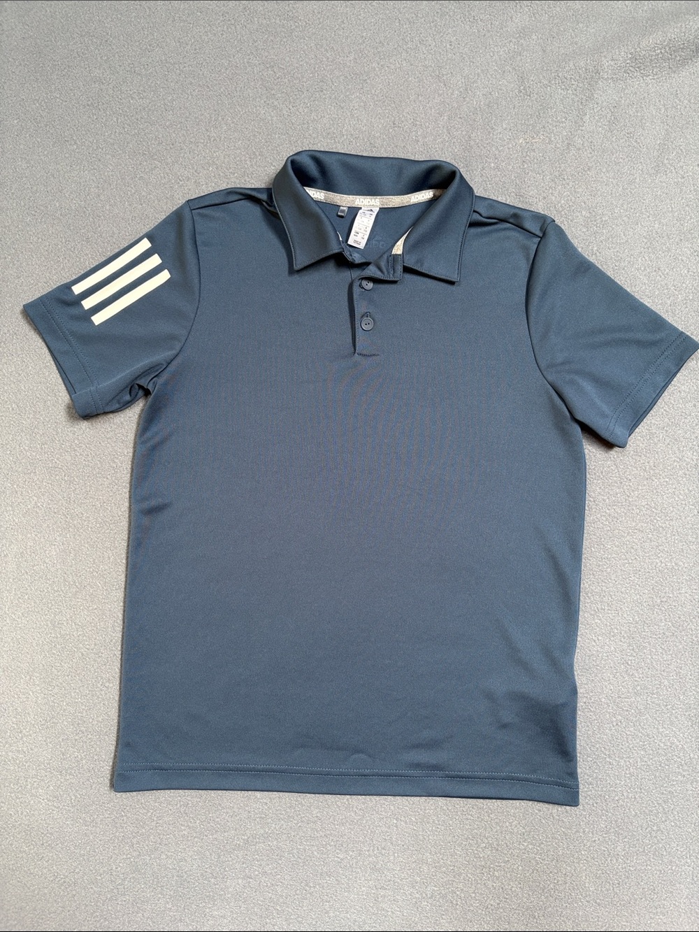 Adidas youth boys golf polo shirt Medium